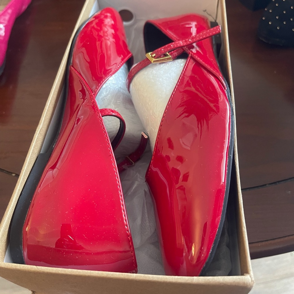 Zara Red Patent Leather Flats brand new